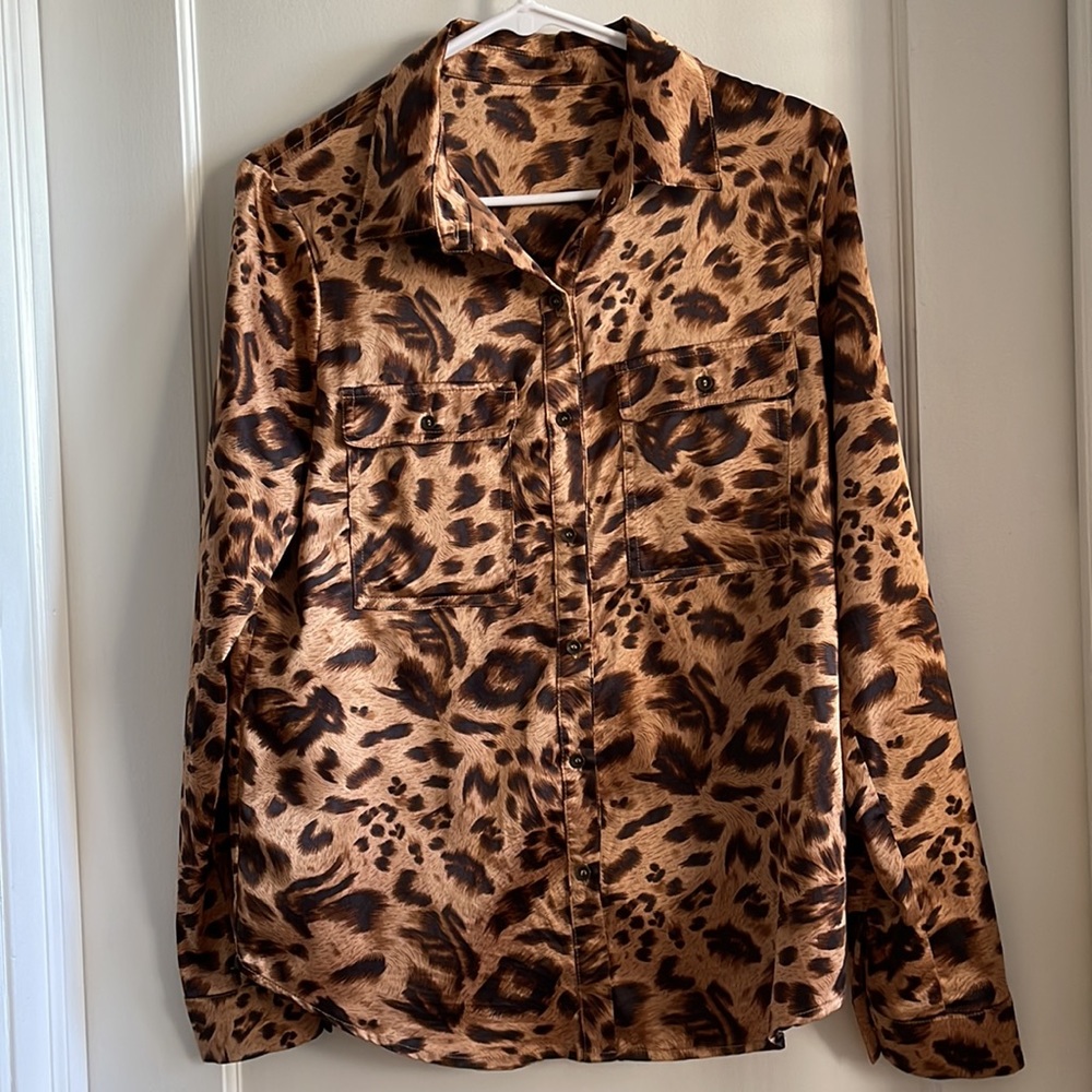 Leopard print shirt - Picture 1 of 6